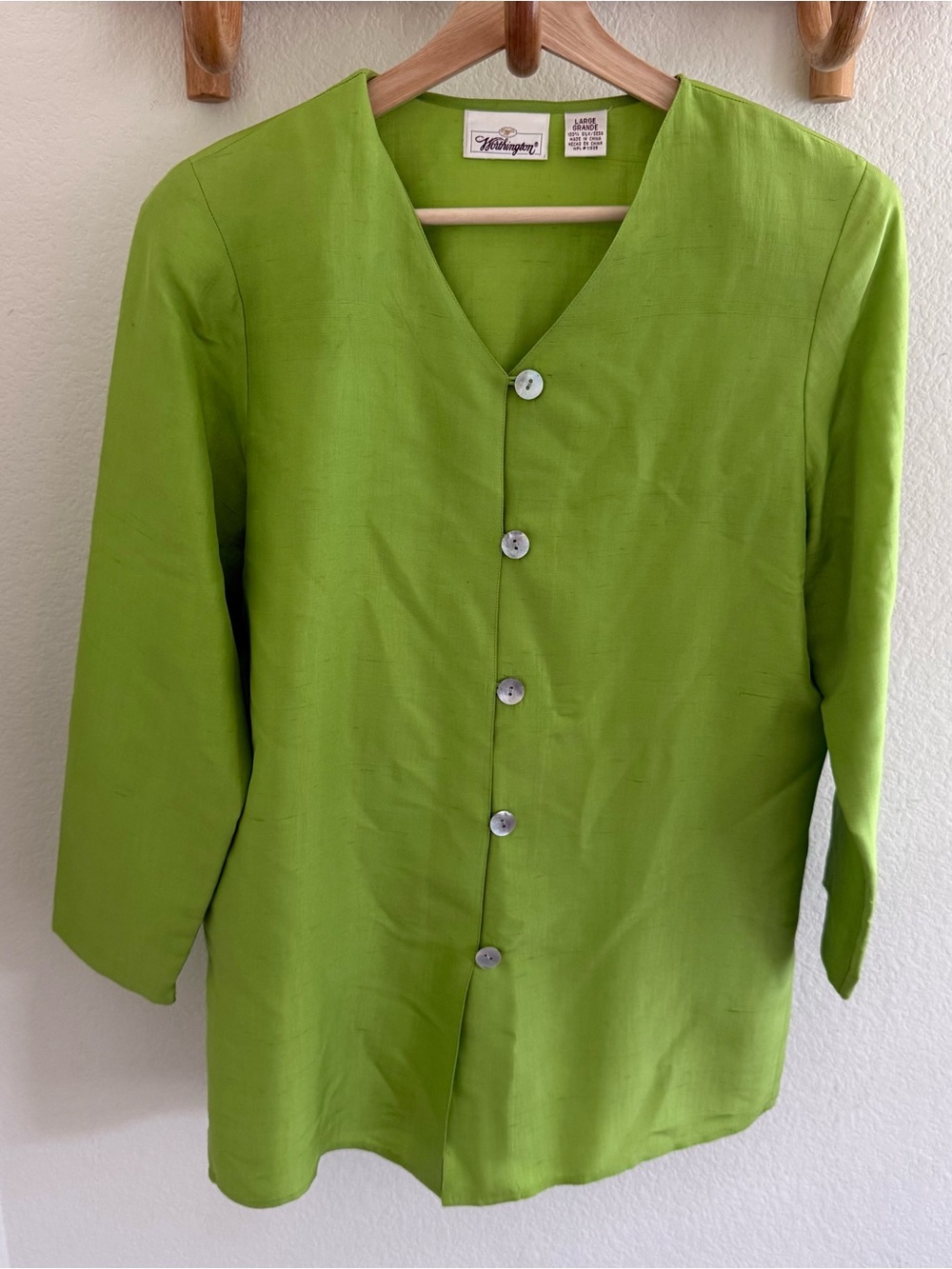 90s Worthington 100% silk button up blouse green size L